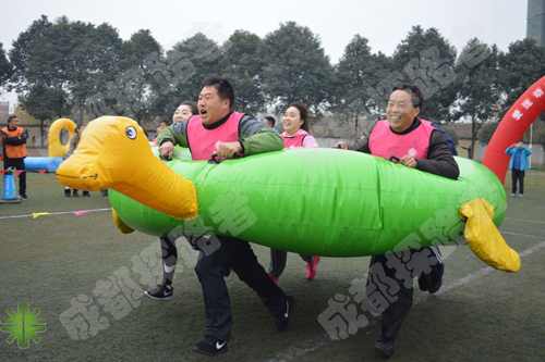 金馬鎮(zhèn)總工會(huì)