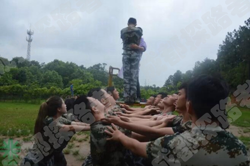 成都探路者拓展培訓(xùn)