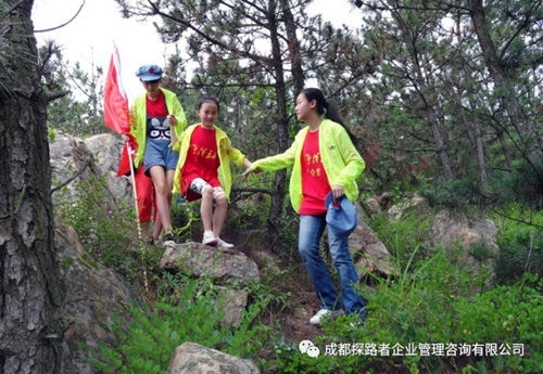 成都探路者夏令營(yíng)