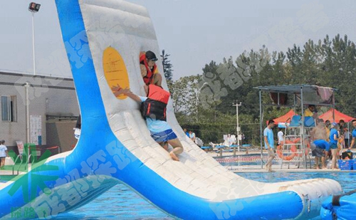 成都探路者拓展培訓(xùn)公司