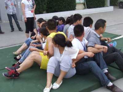 游戲規(guī)則玩法（拓展項目齊心協(xié)力）操作流程圖片總結(jié)