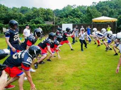成都公司團(tuán)建聚餐地方 成都團(tuán)建拓展去哪兒